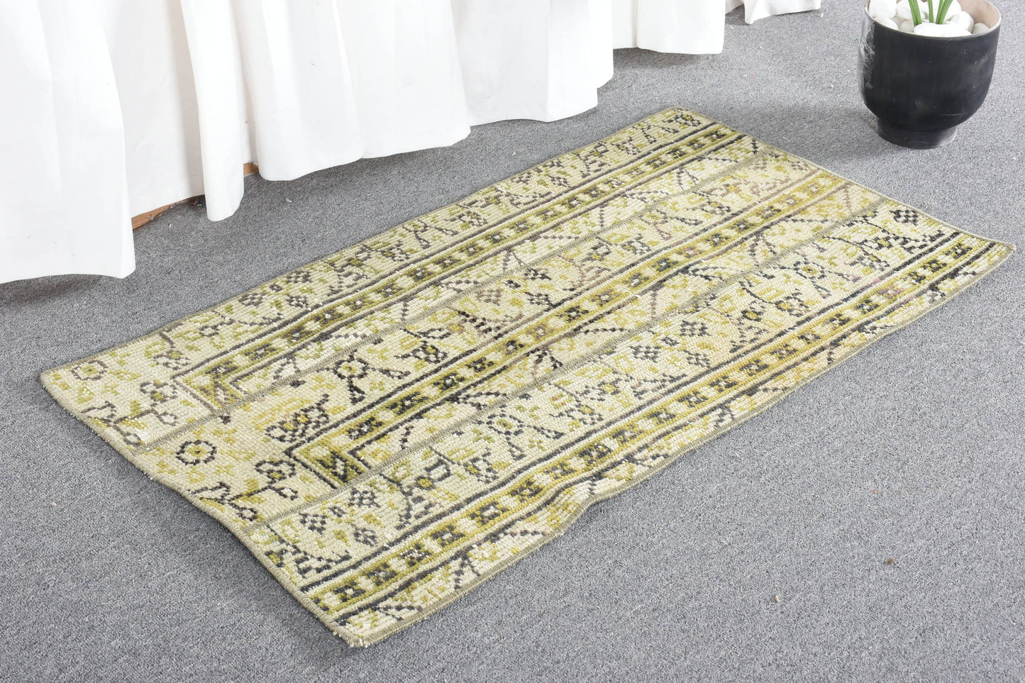 Handmade Yellow Geometric Rug, 1.8x3.2 Ft Area Rug